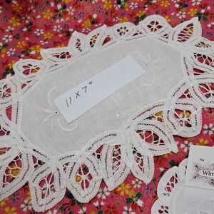 Wimpole Street Creations Lace Doilies Bundle 8‎ Piece Vintage Table Linens